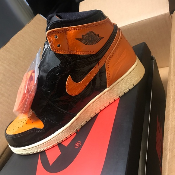 SOLD!!! New Nike Jordan 1 Shattered BackBoard 3.0 - Picture 1 of 2